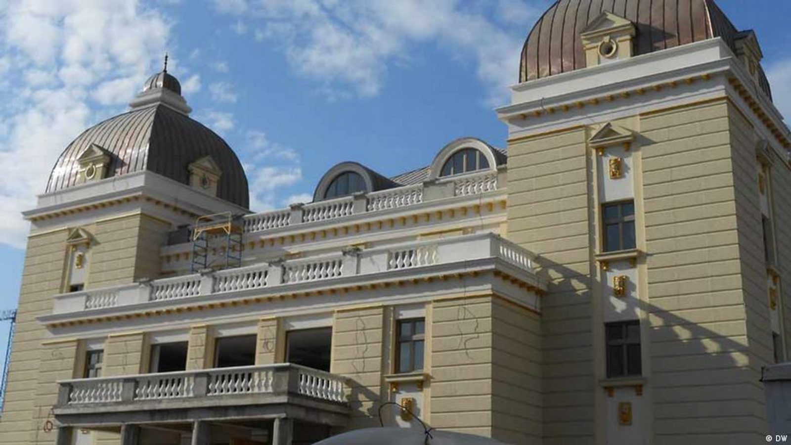 АфД ја критикува германската амбасада во Скопје поради финансирање на квир театар