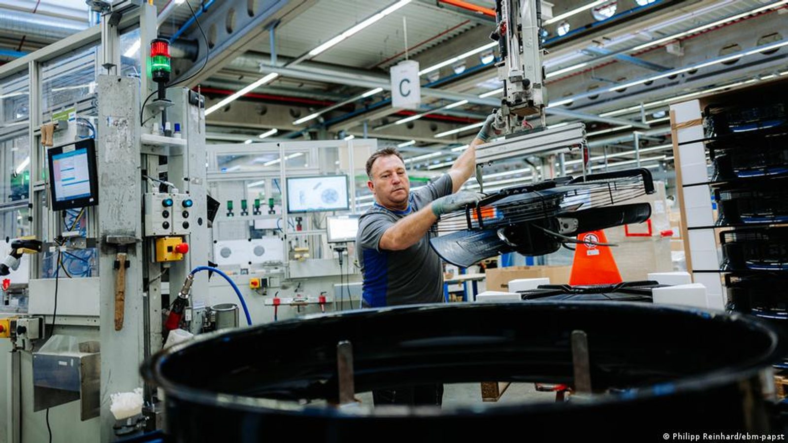 Investitorët amerikanë rrisin blerjet e kompanive industriale dhe familjare gjermane