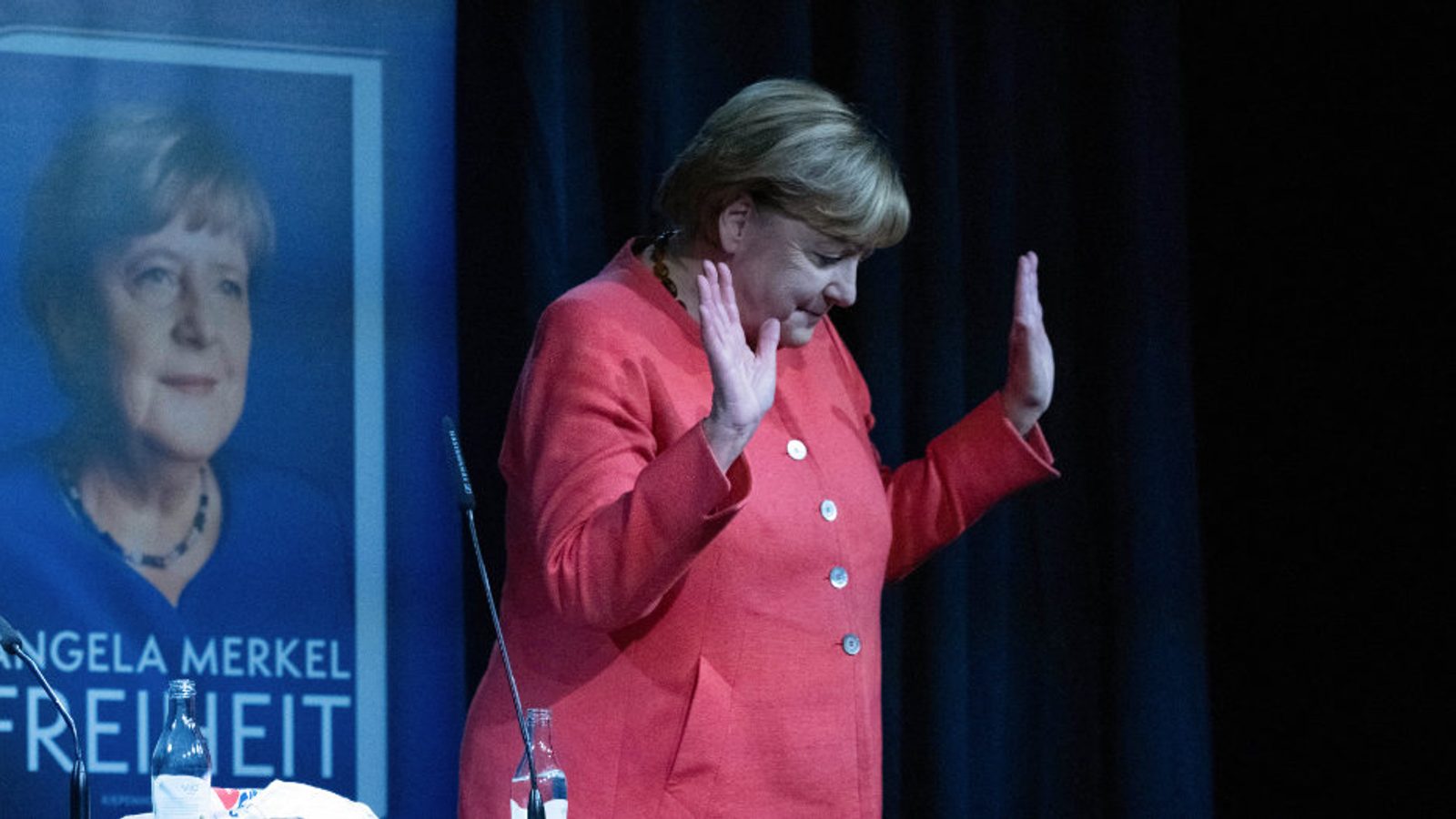 Angela Merkel urges defence of democracy after AfD record result