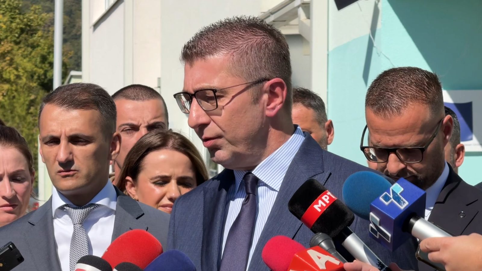 Барање за средба меѓу Тимчо Муцунски и Велислава Чамова: Мицкоски воздржан, опозицијата не очекува поместување