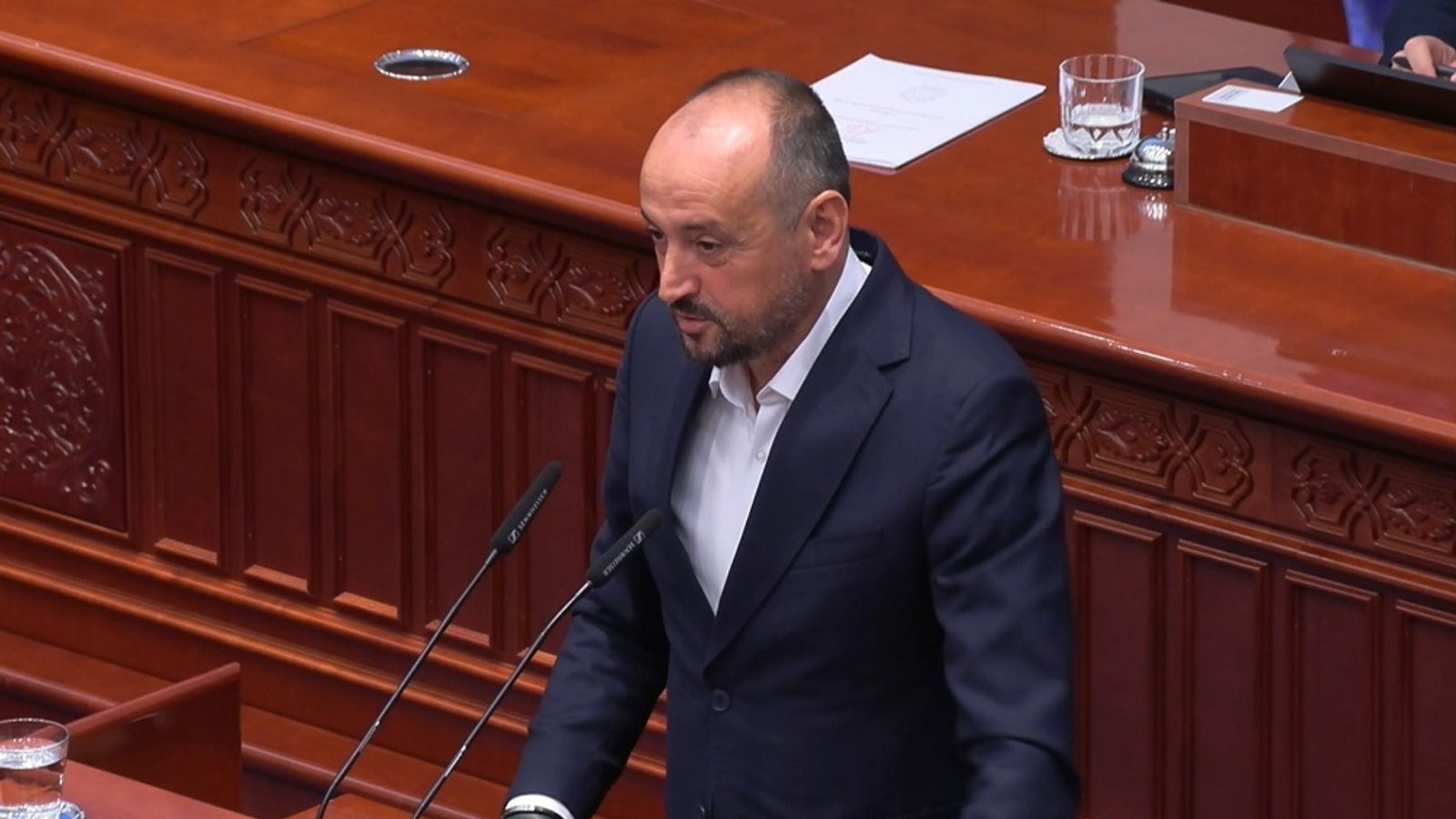 Fatmir Bitiqi te Qeveria: Çfarë alternative pas refuzimit të propozimit për pagën minimale 600 €?
