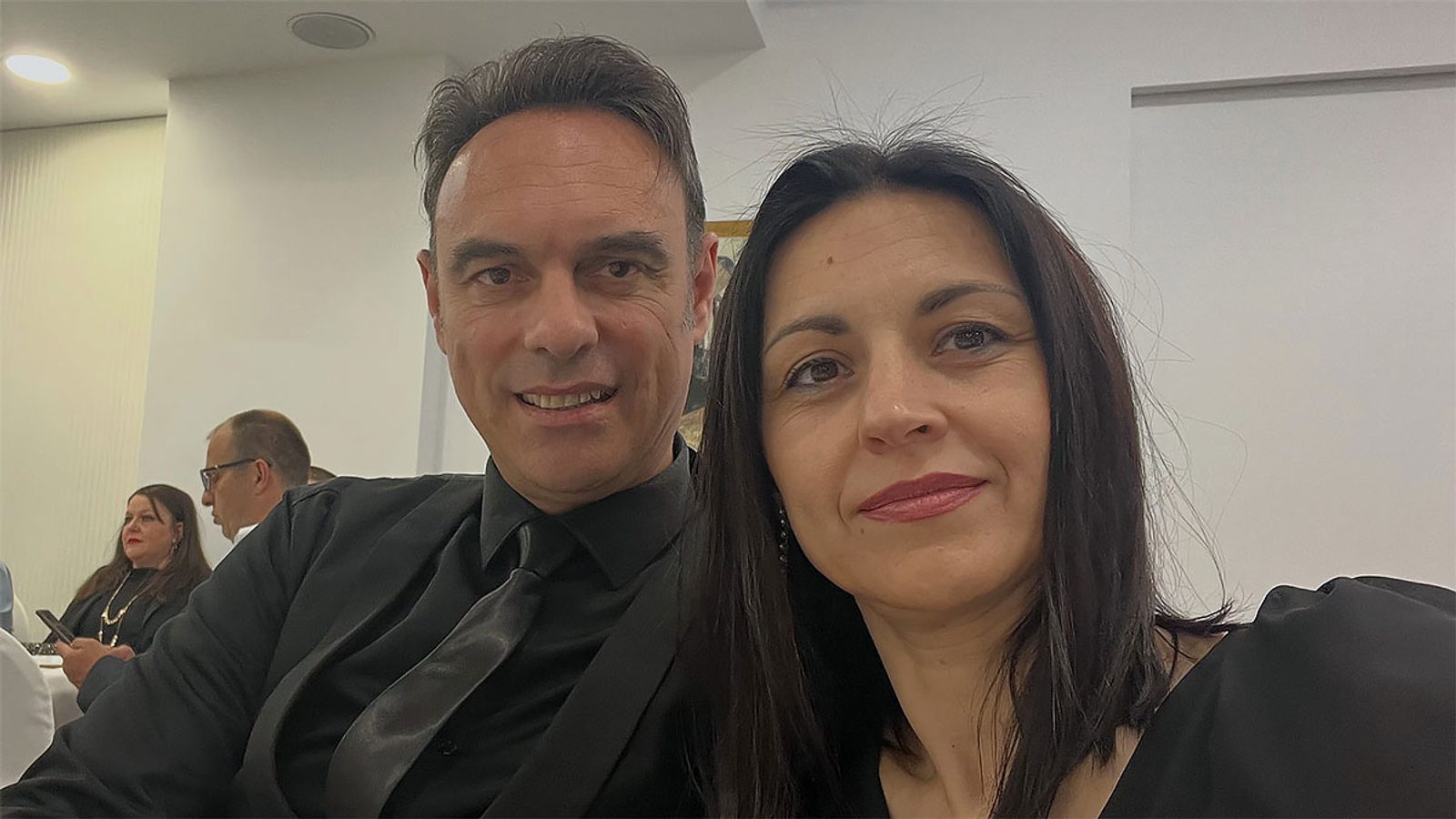 Borche Naumovski marks 26 years of marriage with Natasha