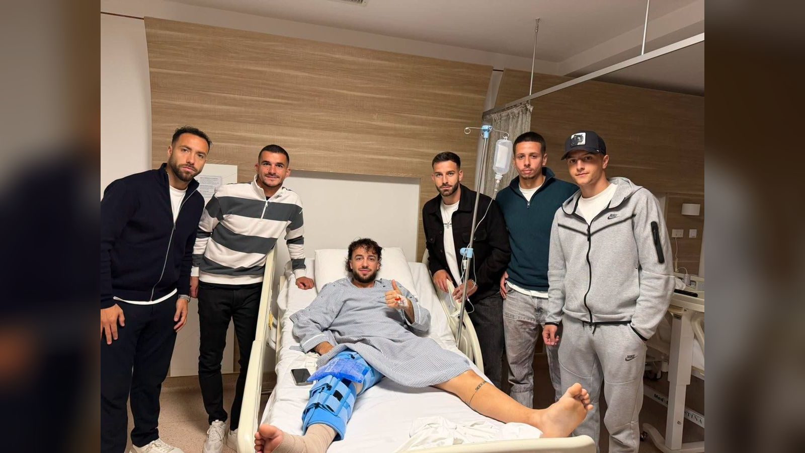 David Kalpachki successfully operated after cruciate ligament injury