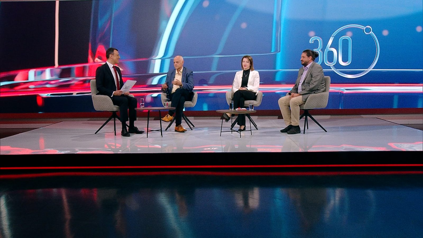 Дебата: Да се разјасни дали несогласувањата во историската комисија ќе доведат до ново вето