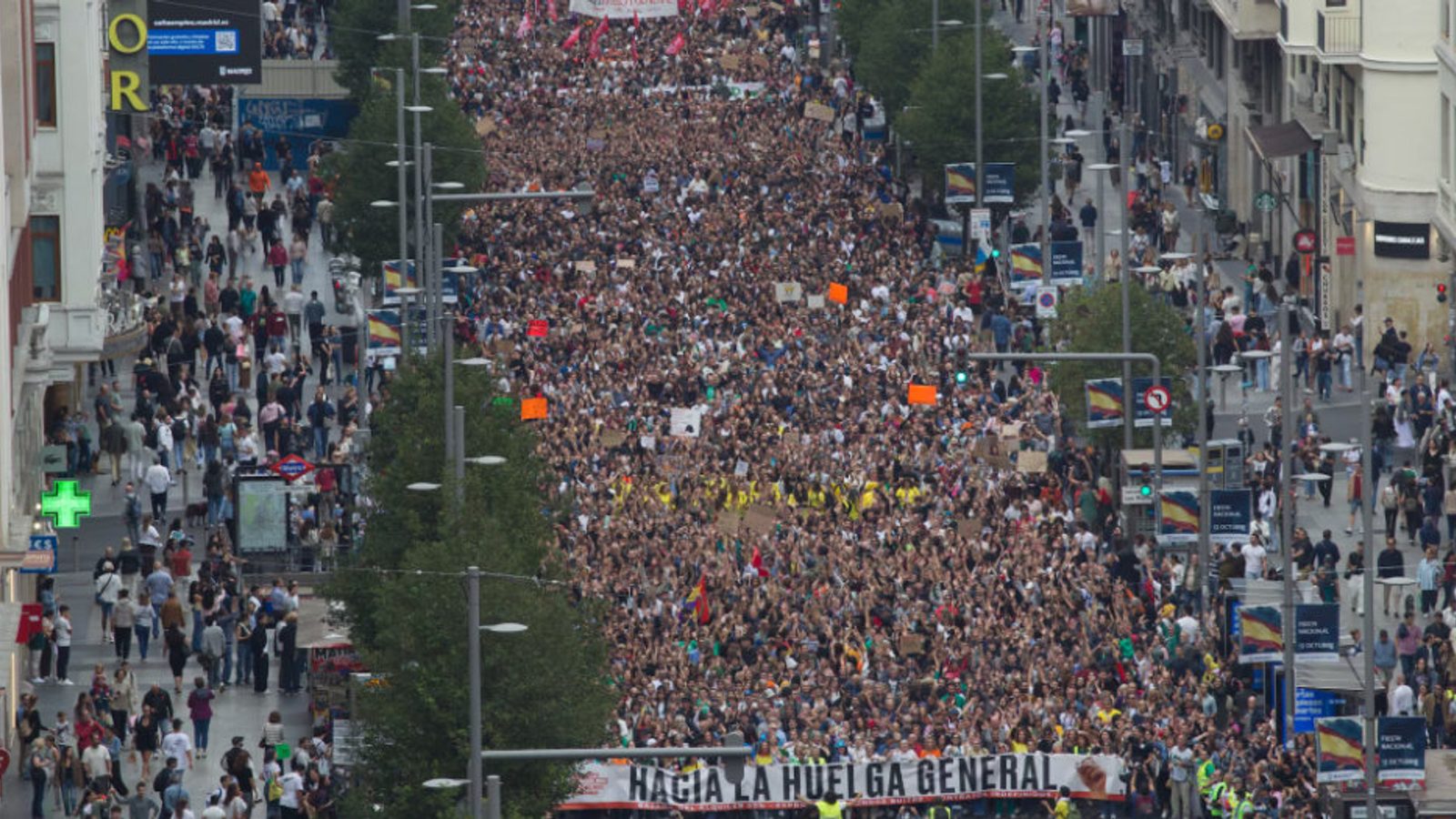 Tens of thousands protest housing crisis in Spain as Sánchez weighs early elections