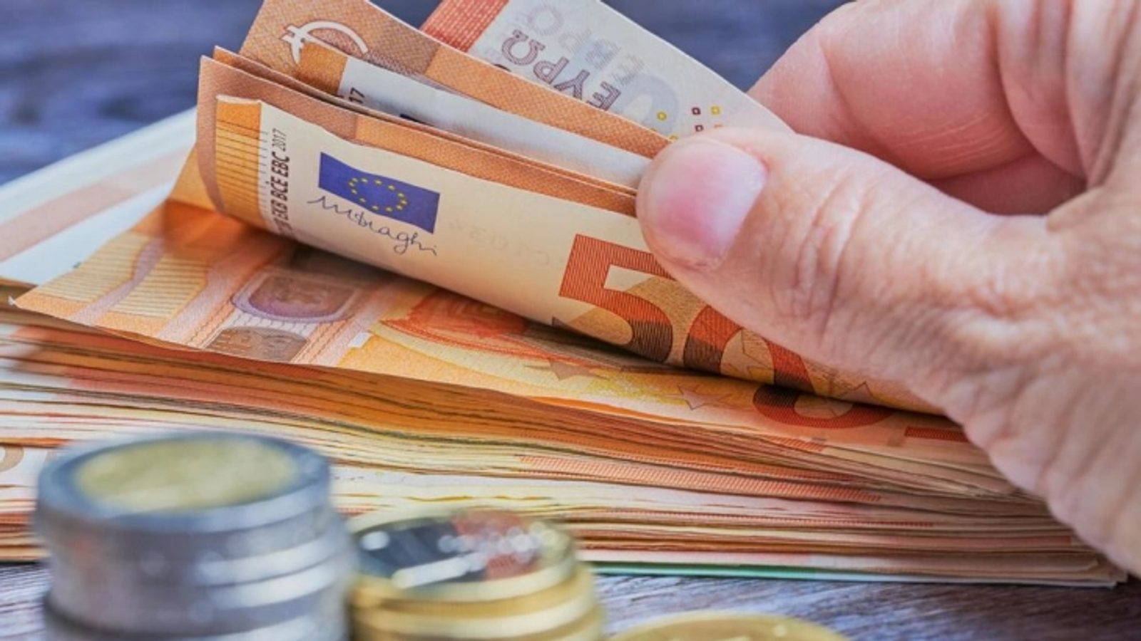 Девизни резерви: на крајот на јули 5.011 милиони евра, раст од 74,4 милиони евра