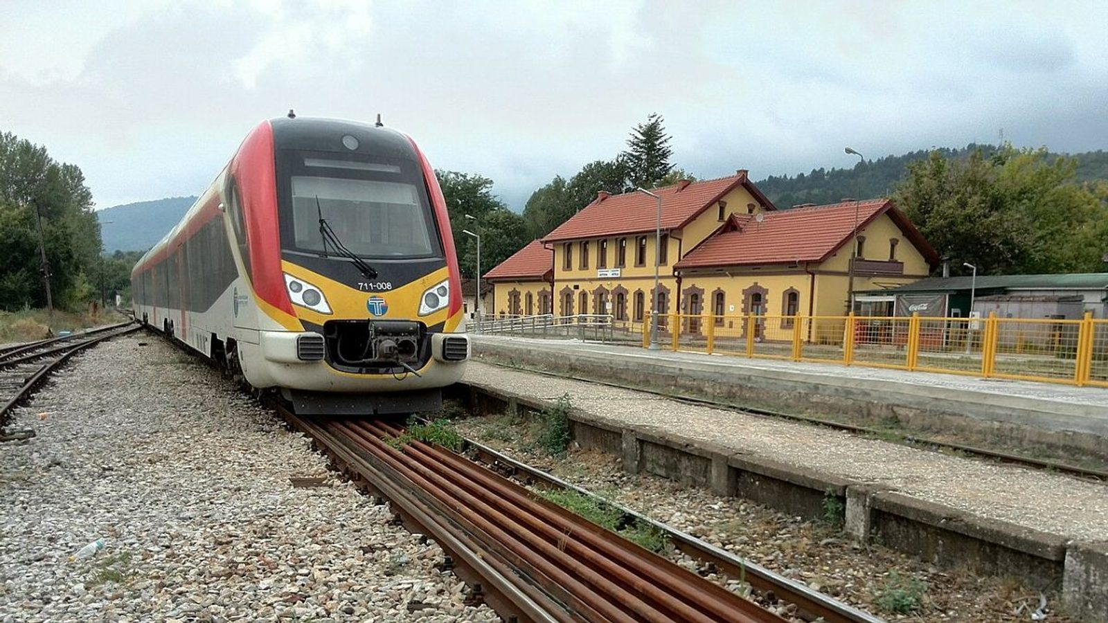 Bitola deri në 2040: lidhje hekurudhore me aeroportet në Shkup dhe Ohër