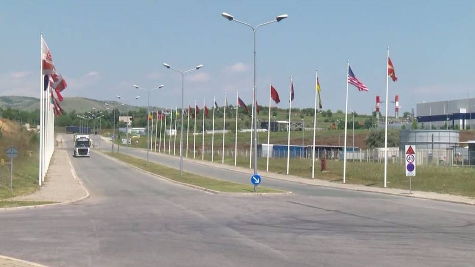 Фабрика на странски инвеститор во Македонија нападната во Украина; фирмите префрлаат производство