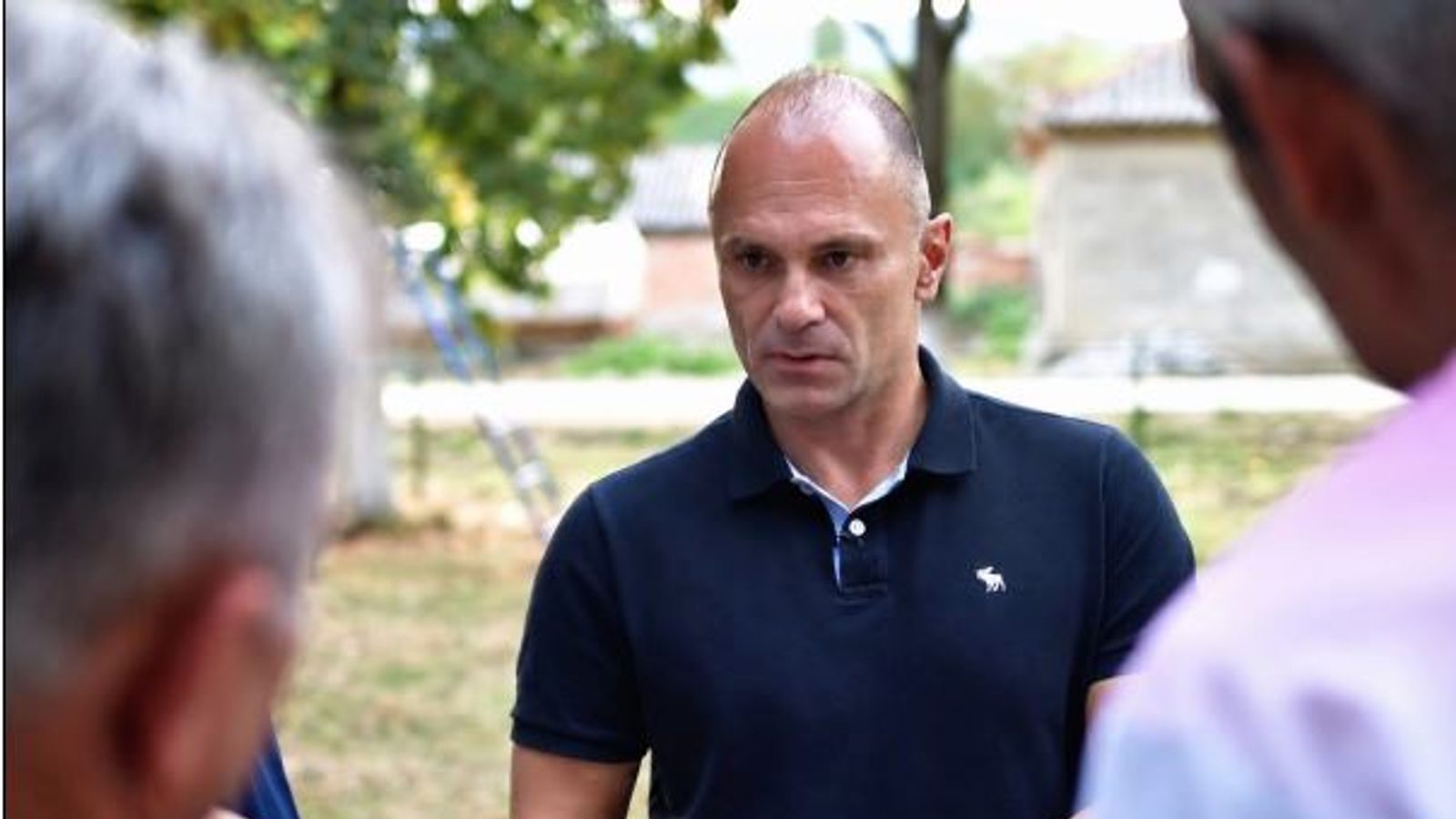 Филипче најави интервентен откуп и обештетување по пријави за скапена пиперка