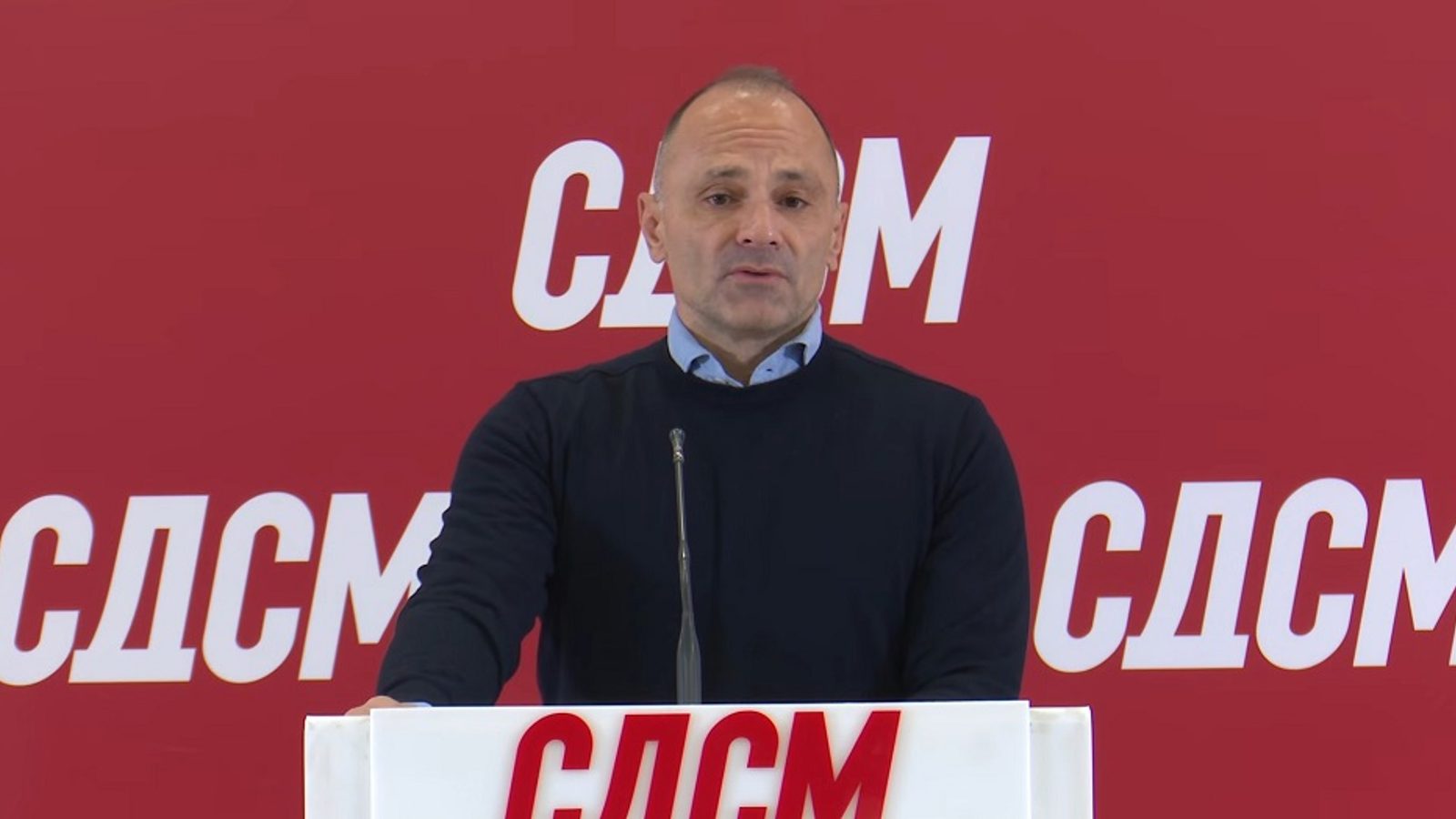 Филипче побара оставка од Трајко Славески и истрага од Обвинителството за влезот на Алта банка