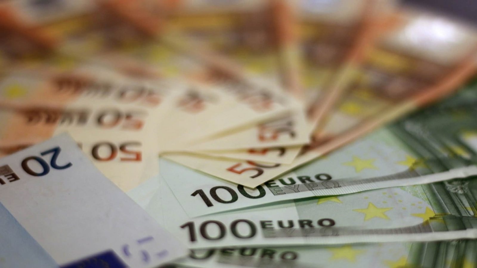 Грција подготвува „Market Pass“ — до 1.000 евра за храна, обезбедени 400 милиони евра