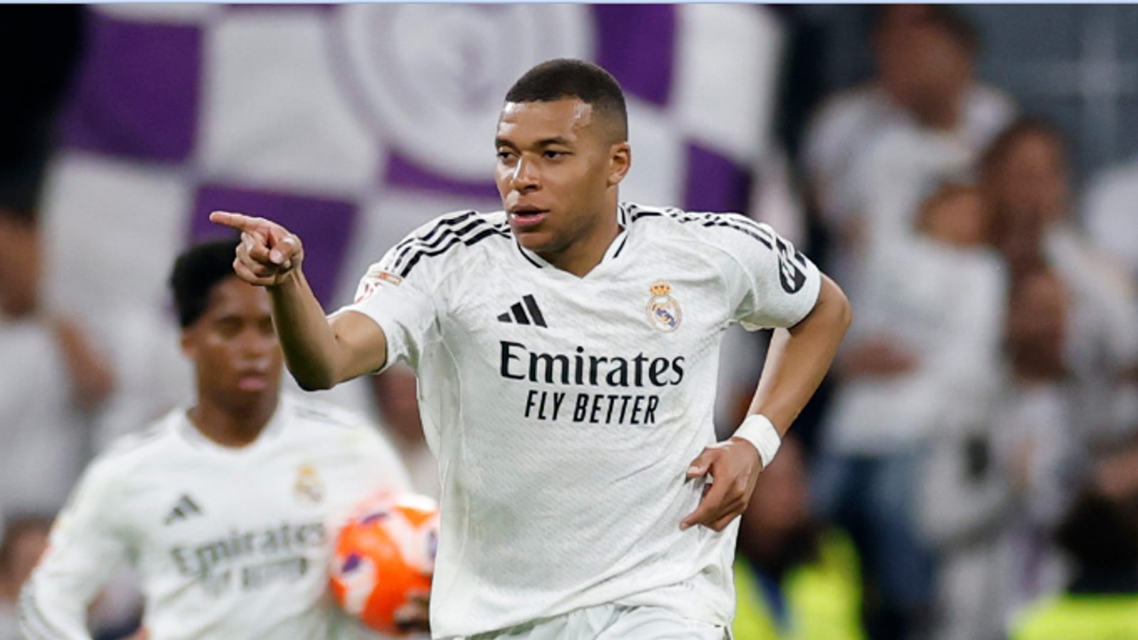 Kylian Mbappé la Nike dhe u bë fytyra e On në futboll