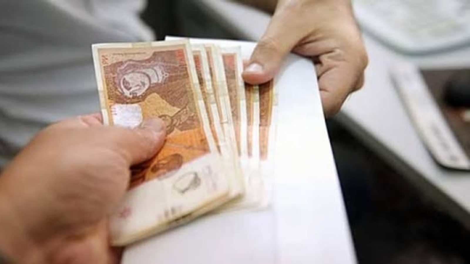 Крадес од сметки во Гевгелија: вработен од експозитура присвоил 150.000 евра
