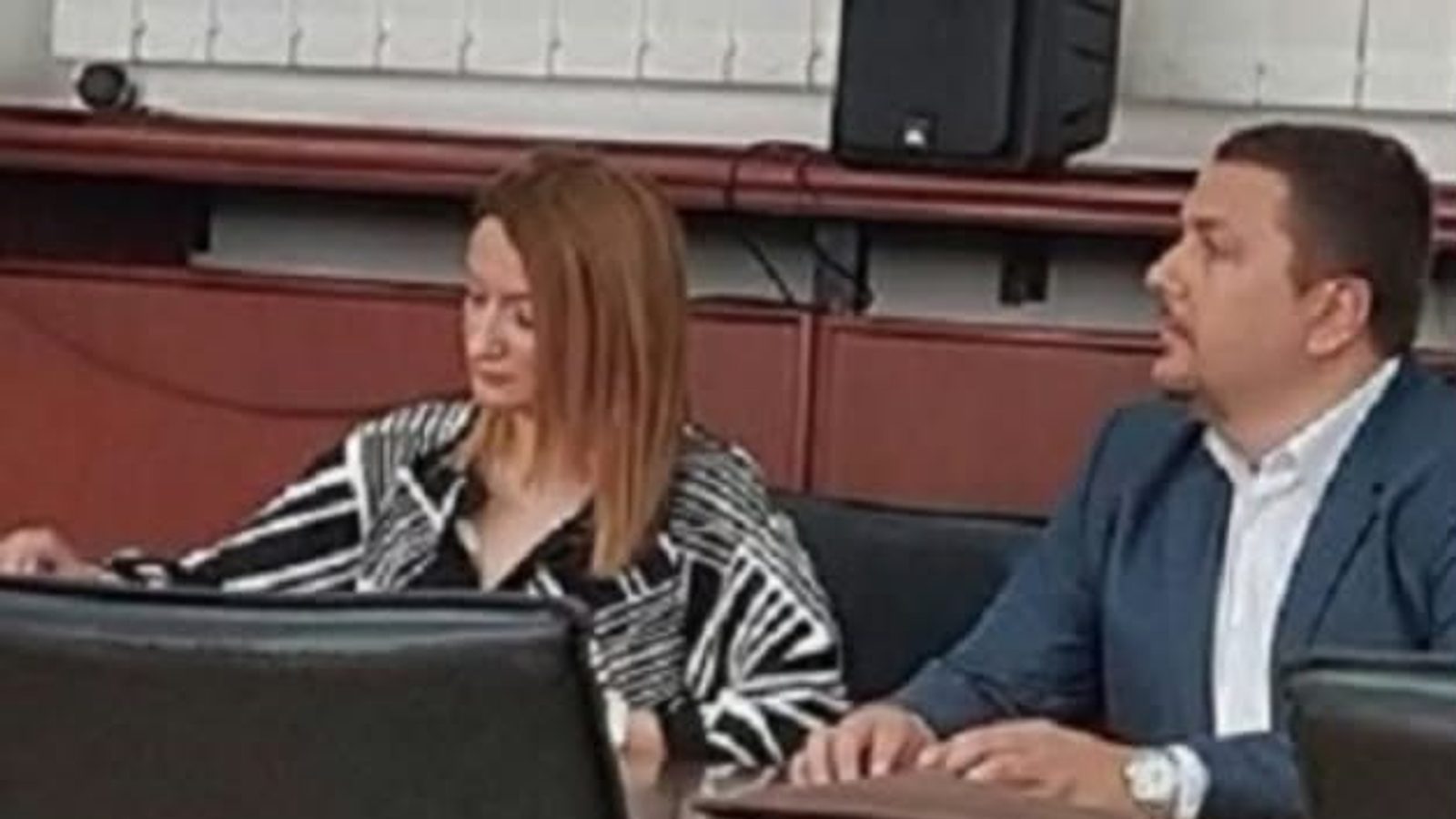 Левица бара истрага откако разузнавач со пресуда доби сертификат „државна тајна“ и беше испратен во Виена
