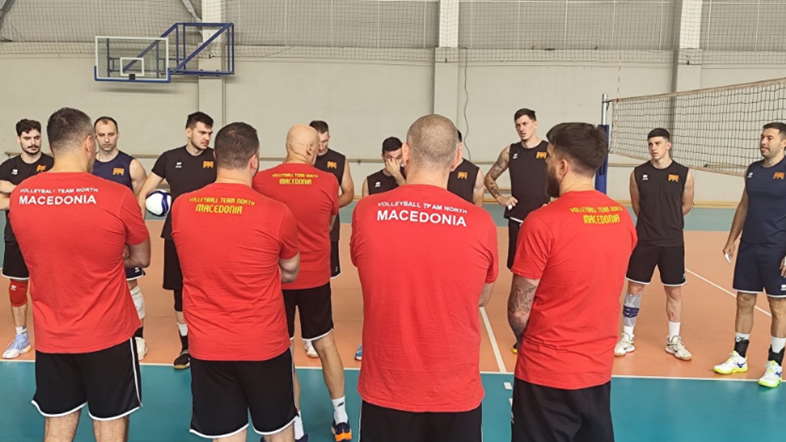 Македонските одбојкари по поразот од Бугарија — фокус на Украина
