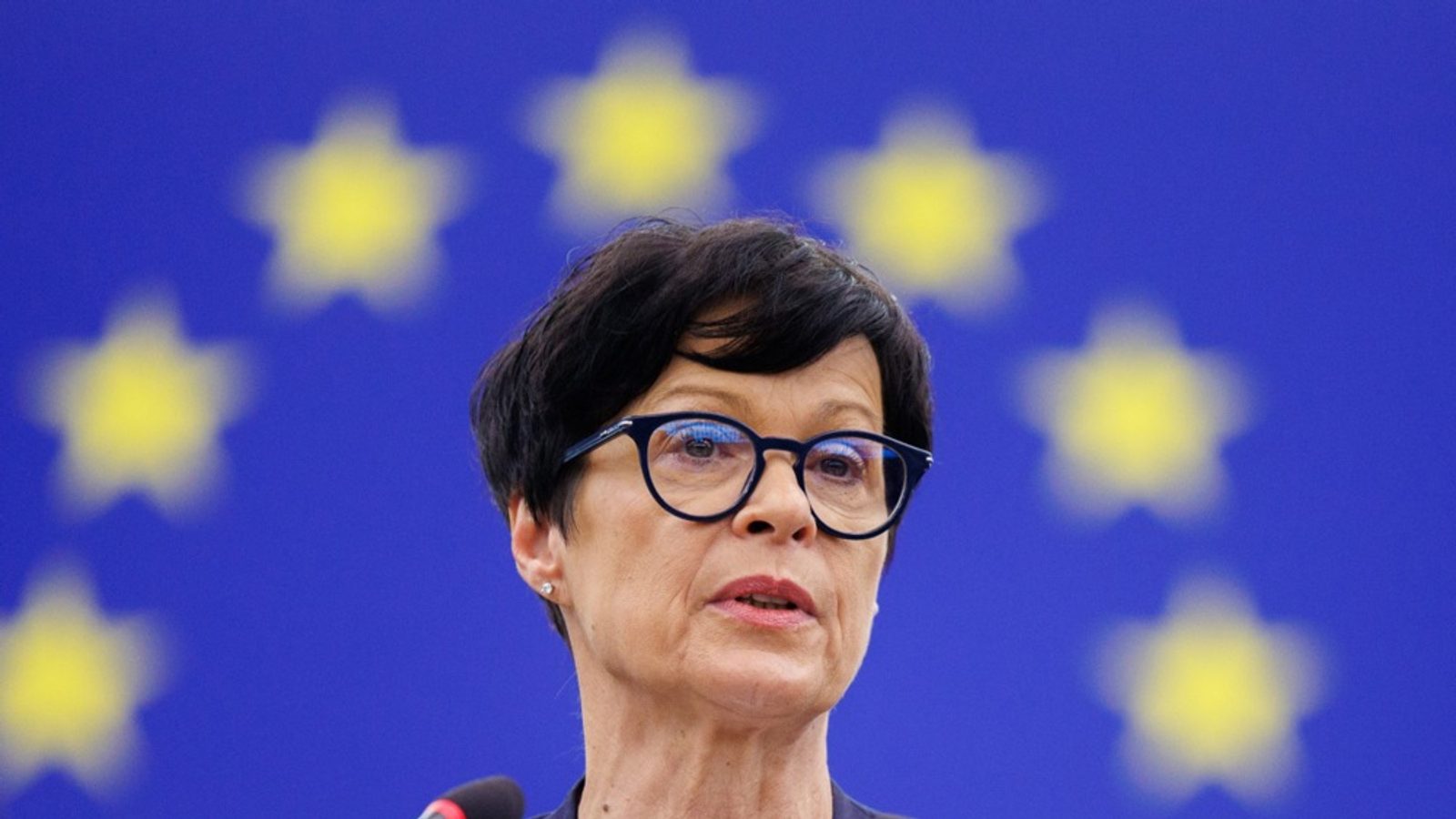 Марта Кос ја откажа посетата на Белград поради величањето на Ратко Младиќ