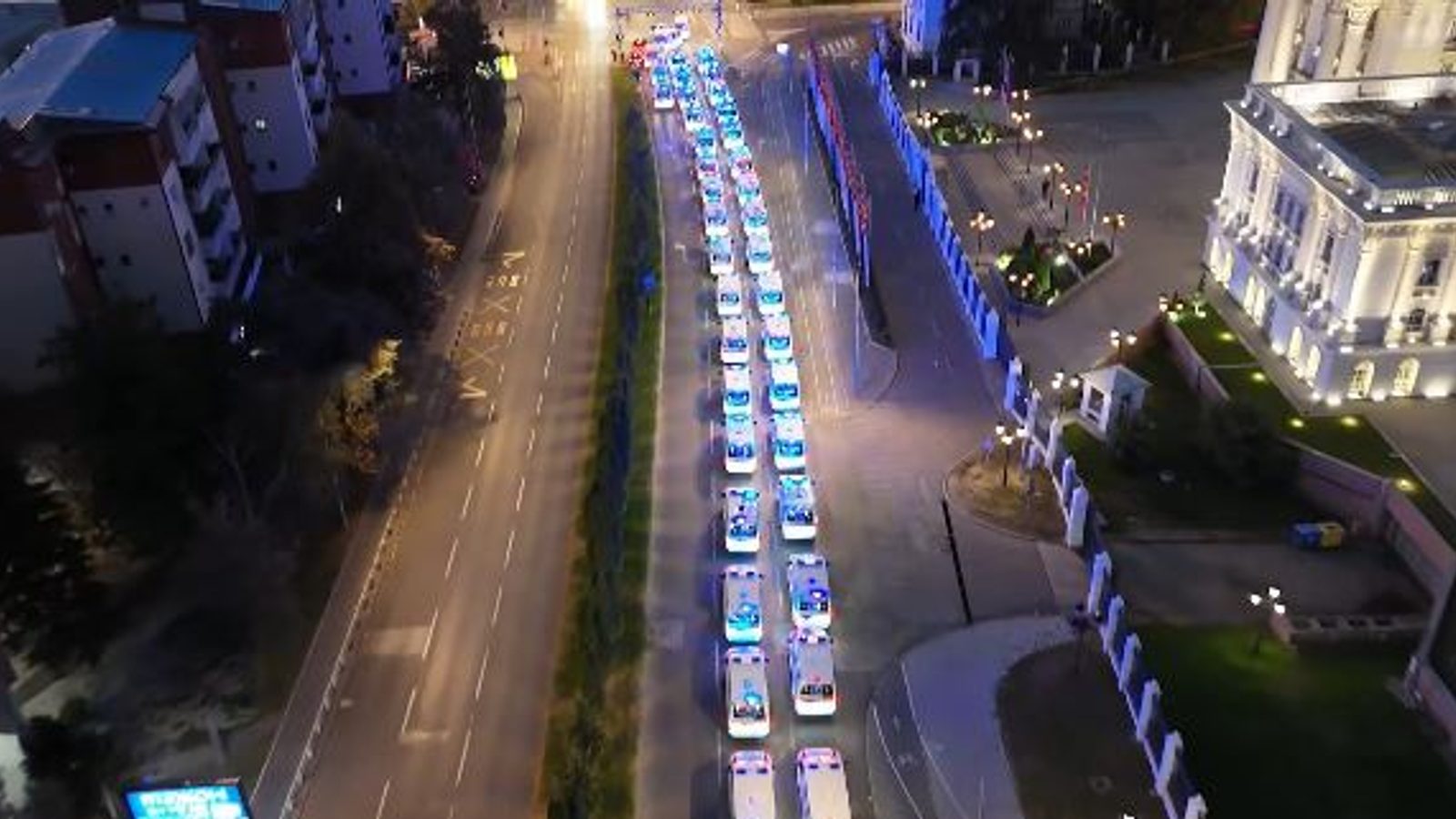 Мицкоски најави набавка на 100 нови амбулантни возила за здравството