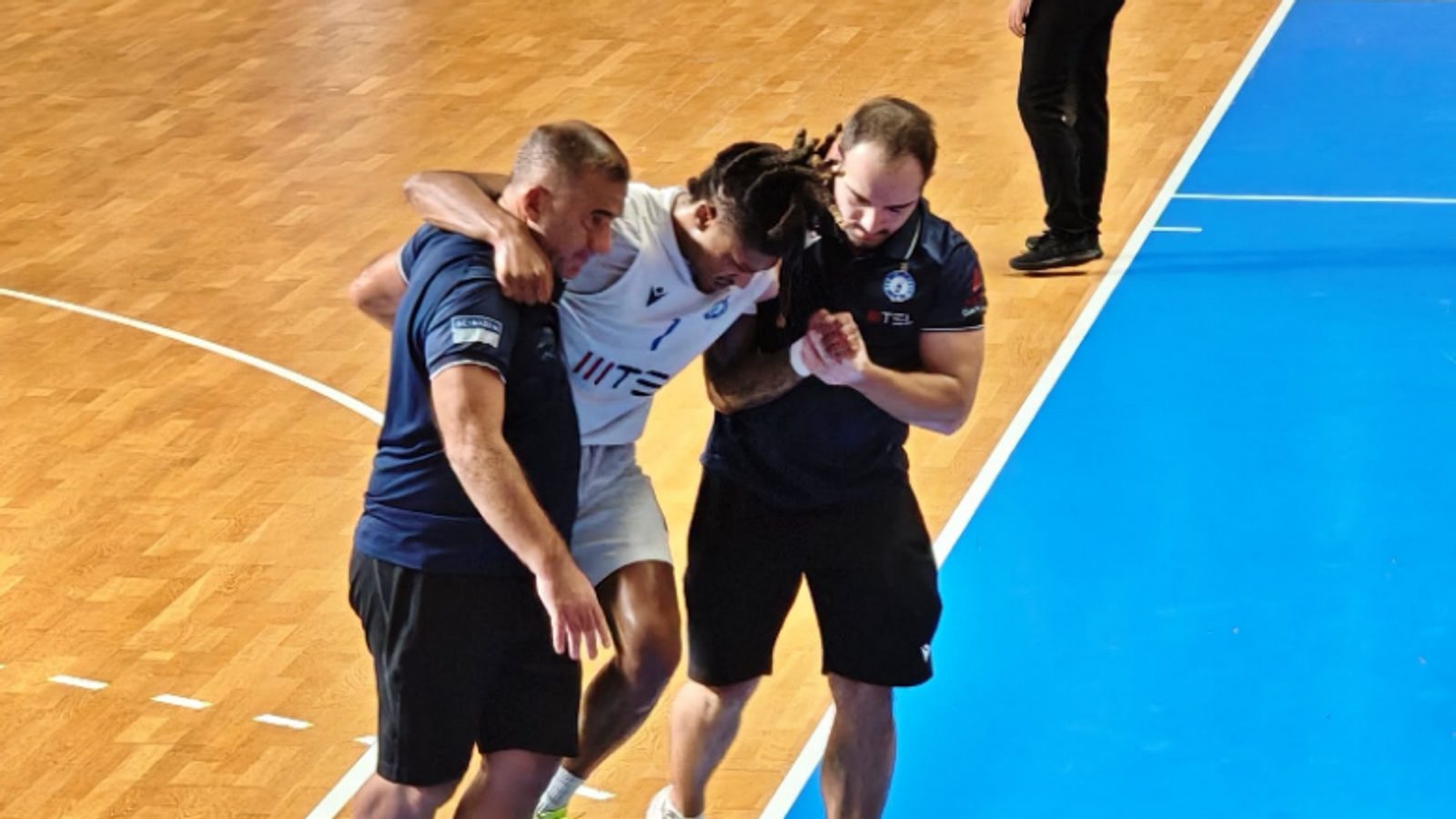 МЗТ Скопје ја победи Бора, Фарахан се повреди