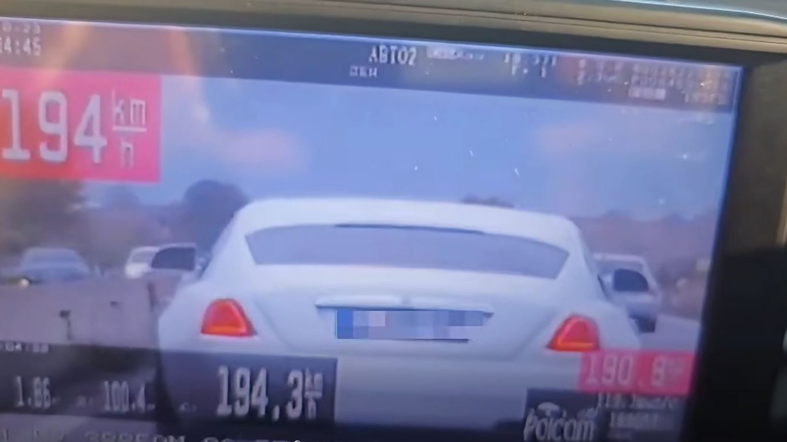 Пресретнат возач на „Ролс‑Ројс“ кој возел 194 км/ч на автопатот Гостивар–Тетово