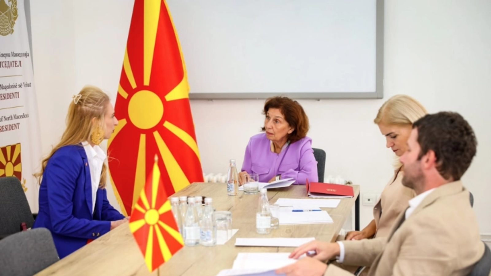 President Gordana Siljanovska-Davkova met with citizens in the People's Office in Skopje