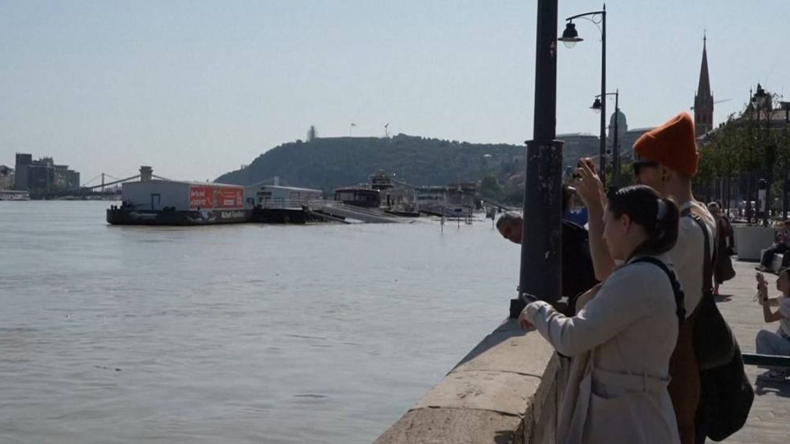 Рекордно низок Дунав — намалено производство и привремени запирања на електрани во Австрија, Унгарија и Романија