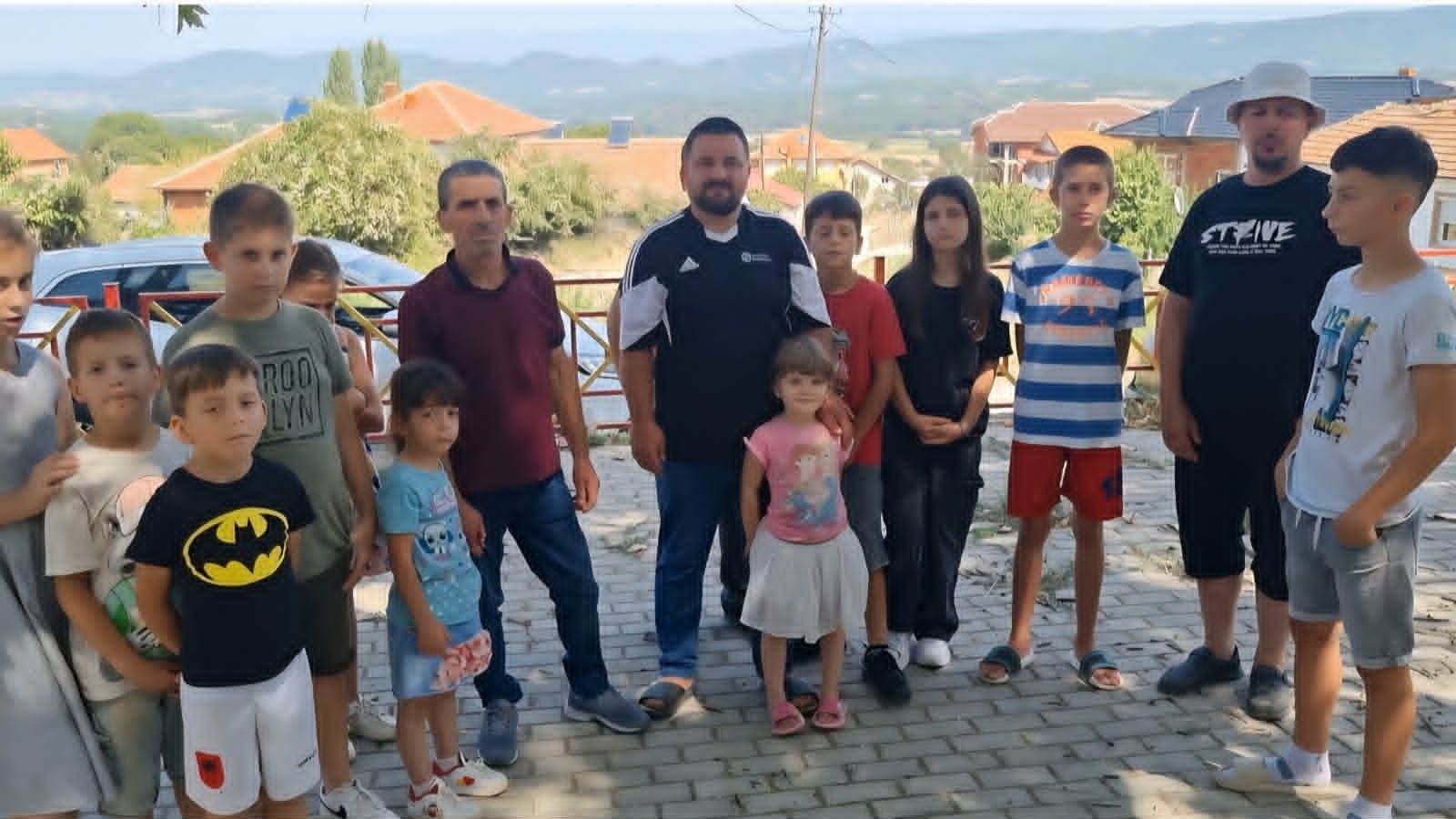 Родители во Конче протестираат поради 11 ученици кои не ја поминаа учебната година