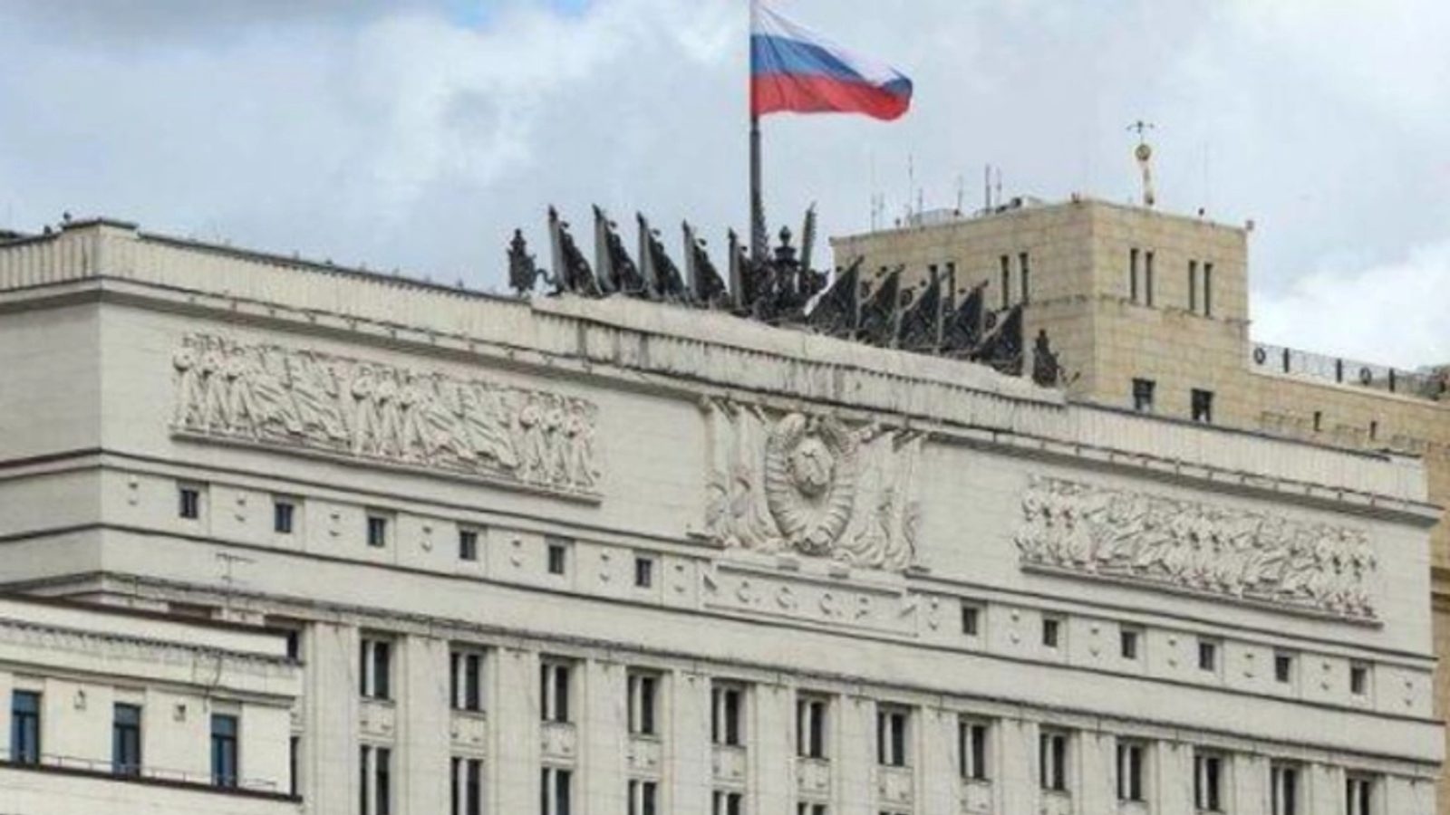 Русија тврди дека погодила два украински брода и пристаништето Николаев