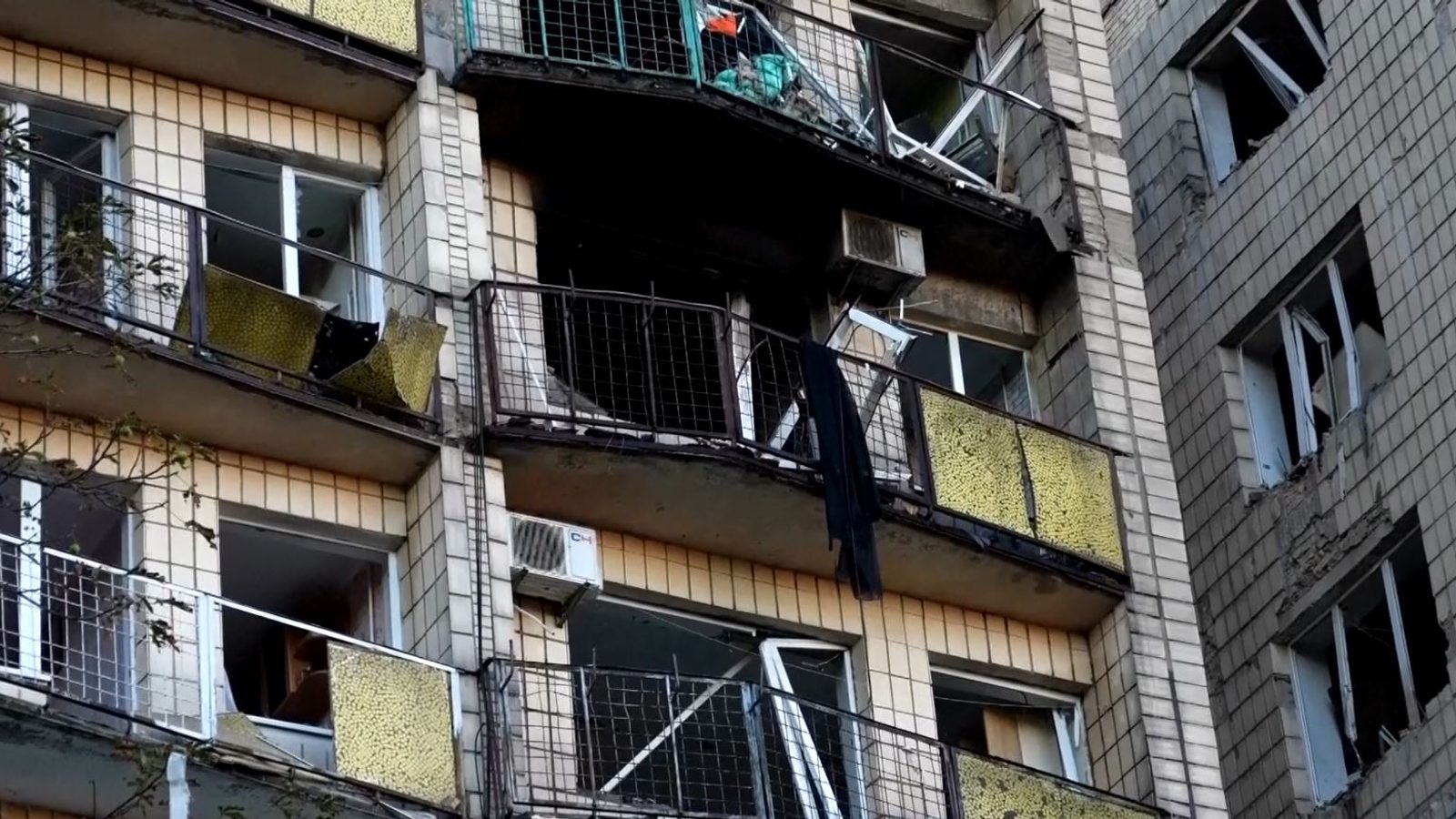 Руските напади уништија 12 милиони книги пред почетокот на училишната недела во Украина