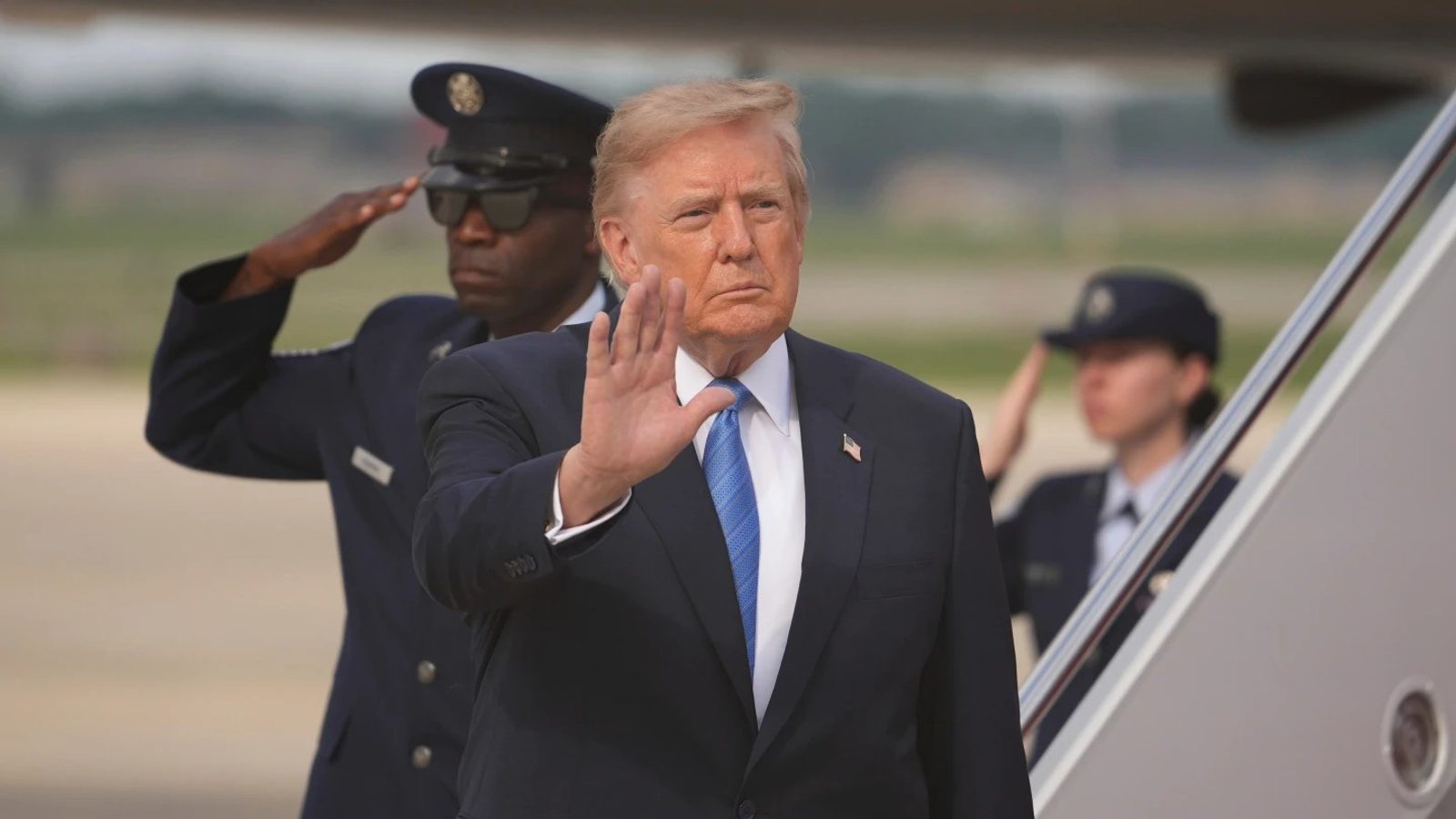 Сенатори од двете партии побараа Трамп да се откаже од увозот на руски дизел