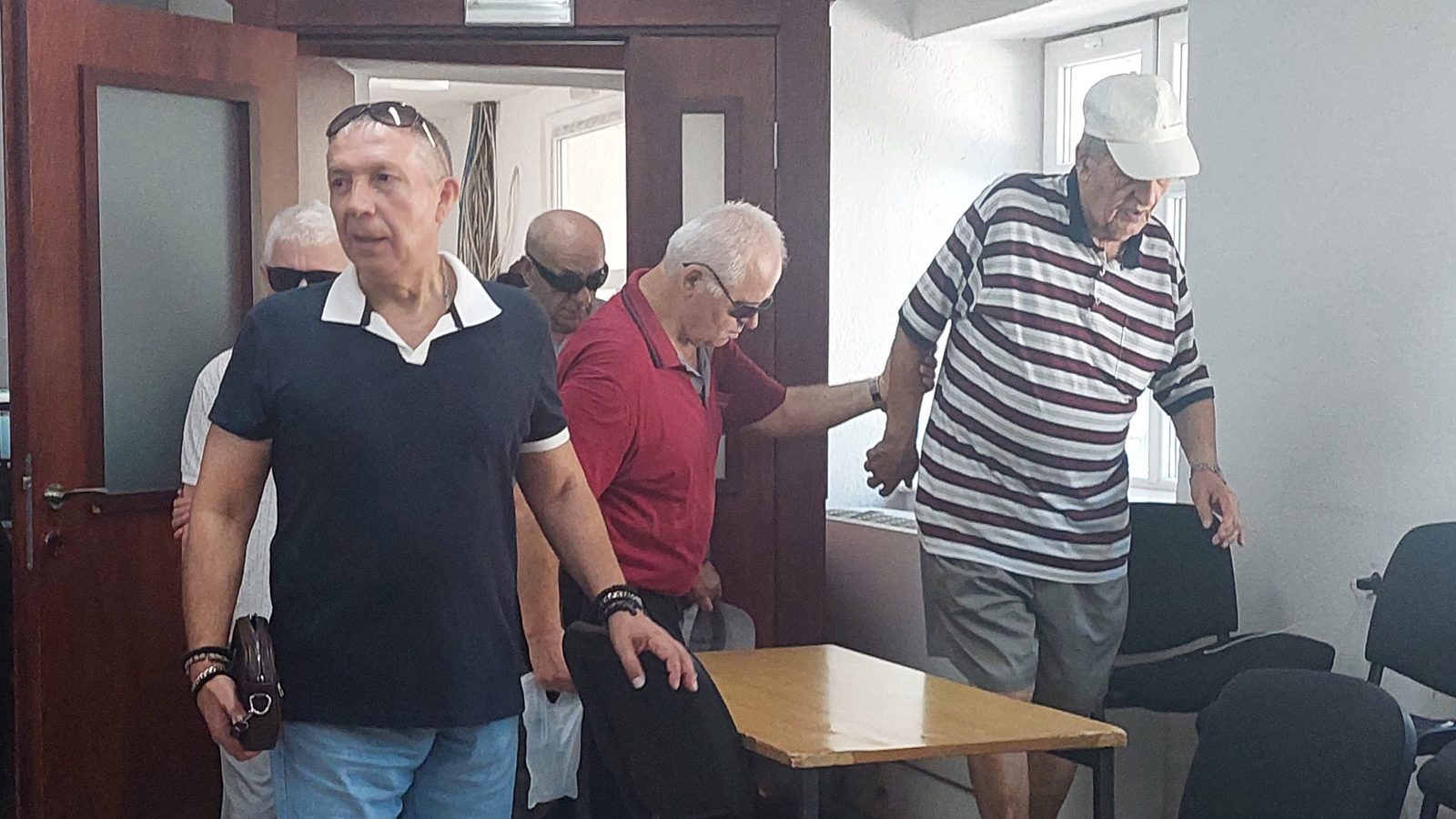 Слепите лица од Битола бараат да го задржат ресурсниот центар во „Коле Лачето“