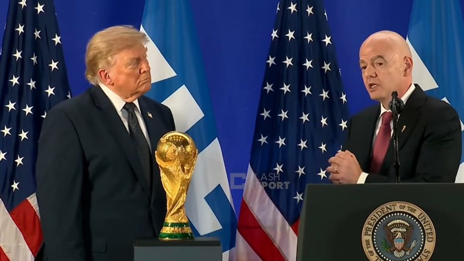 Трамп го брани Џани Инфантино: отстранувањето би било "ужасна грешка"