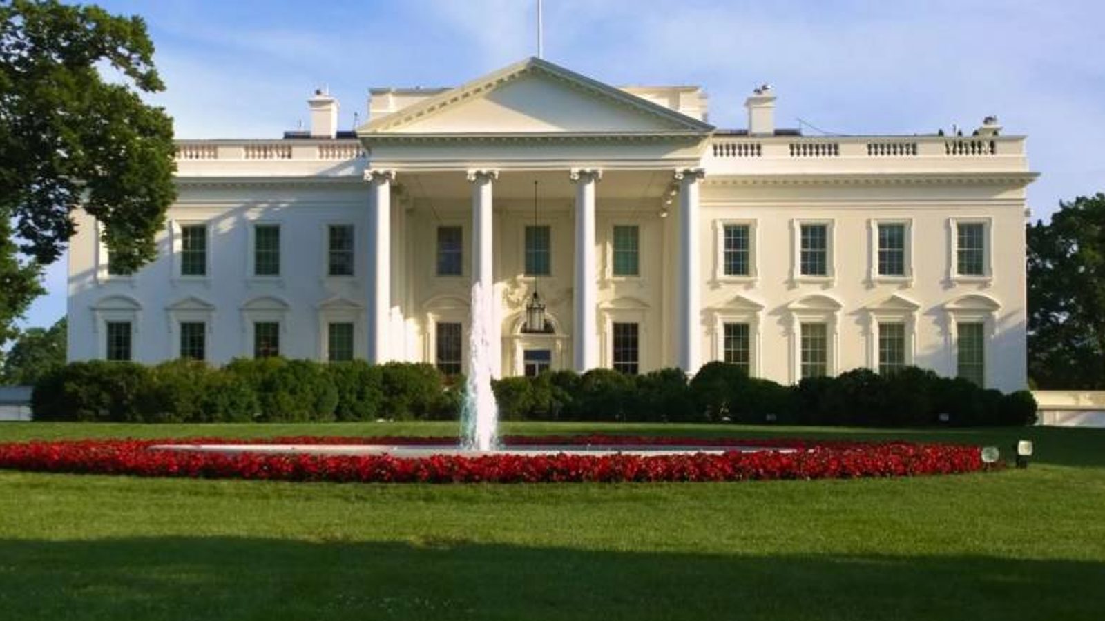 Трамп ја именуваше Кејти Закарија за портпаролка на Белата куќа