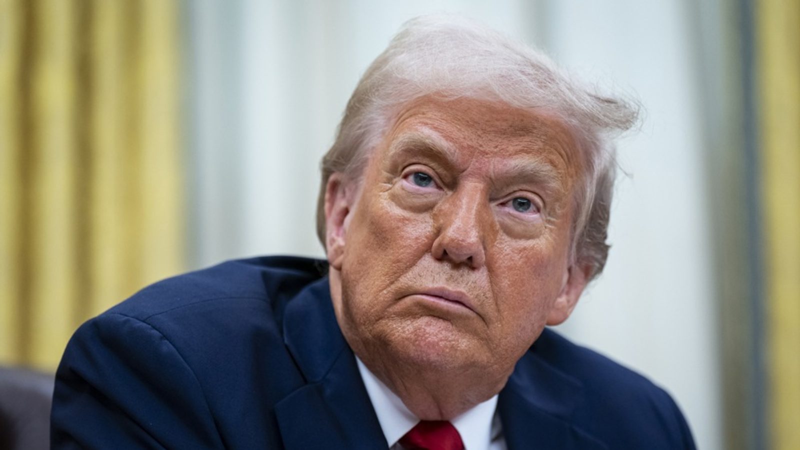 Трамп ја најави „најсуровата економска операција“ против Иран досега