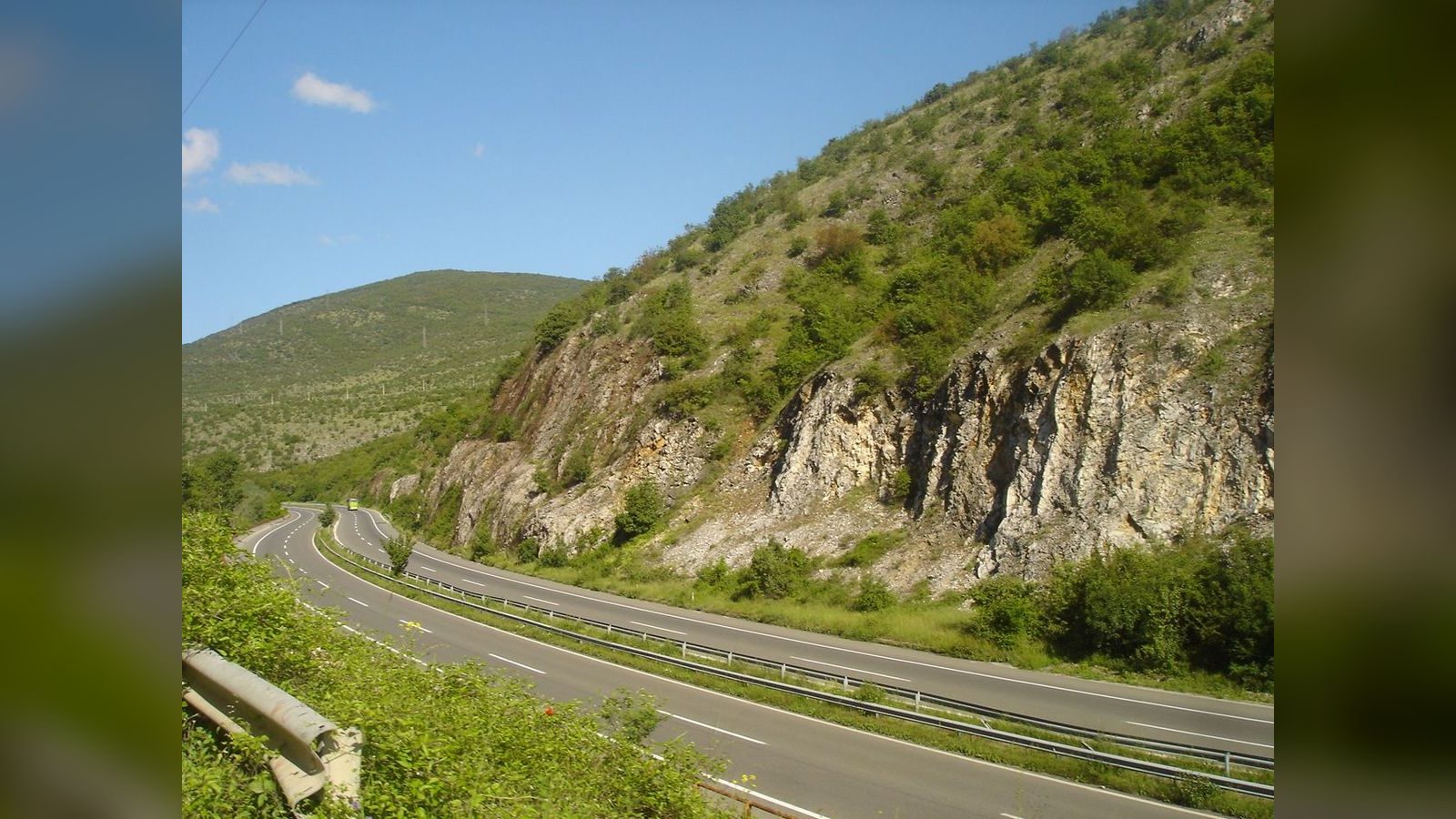 Egyptian arrested on suspicion of stealing phone and cash from guests at Ohrid hostel