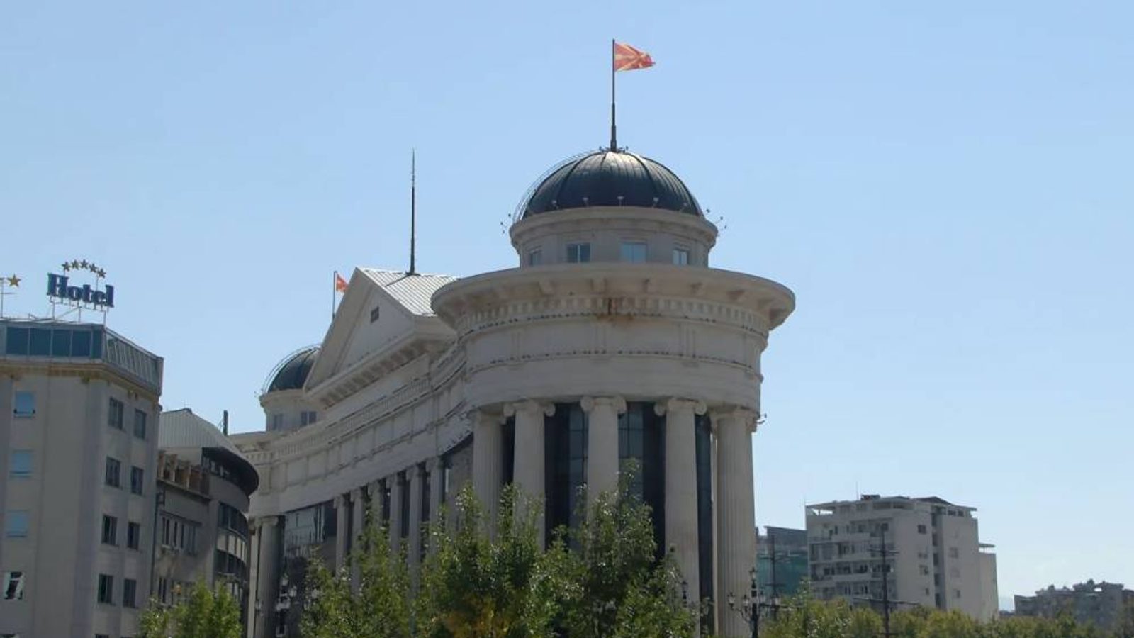 Уставниот суд: Основен граѓански суд Скопје не ја извршил одлуката за Наташа Стојановска