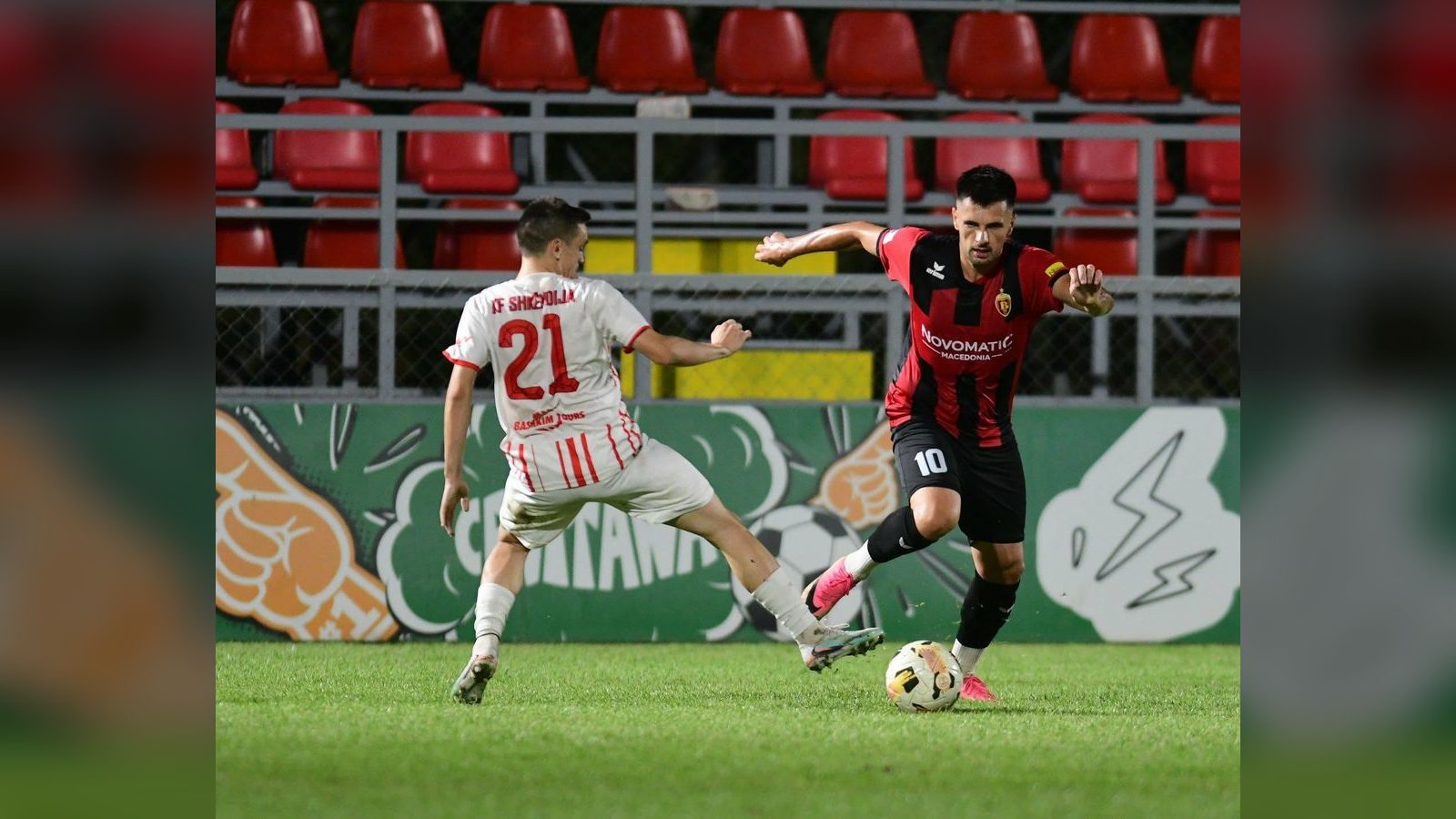 Вардар го победи Шкендија Арачиново со 2:0