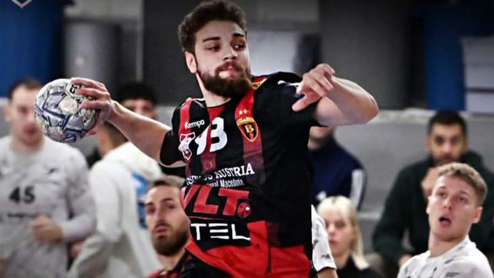 RK Vardar defeated RK Butel 38–30
