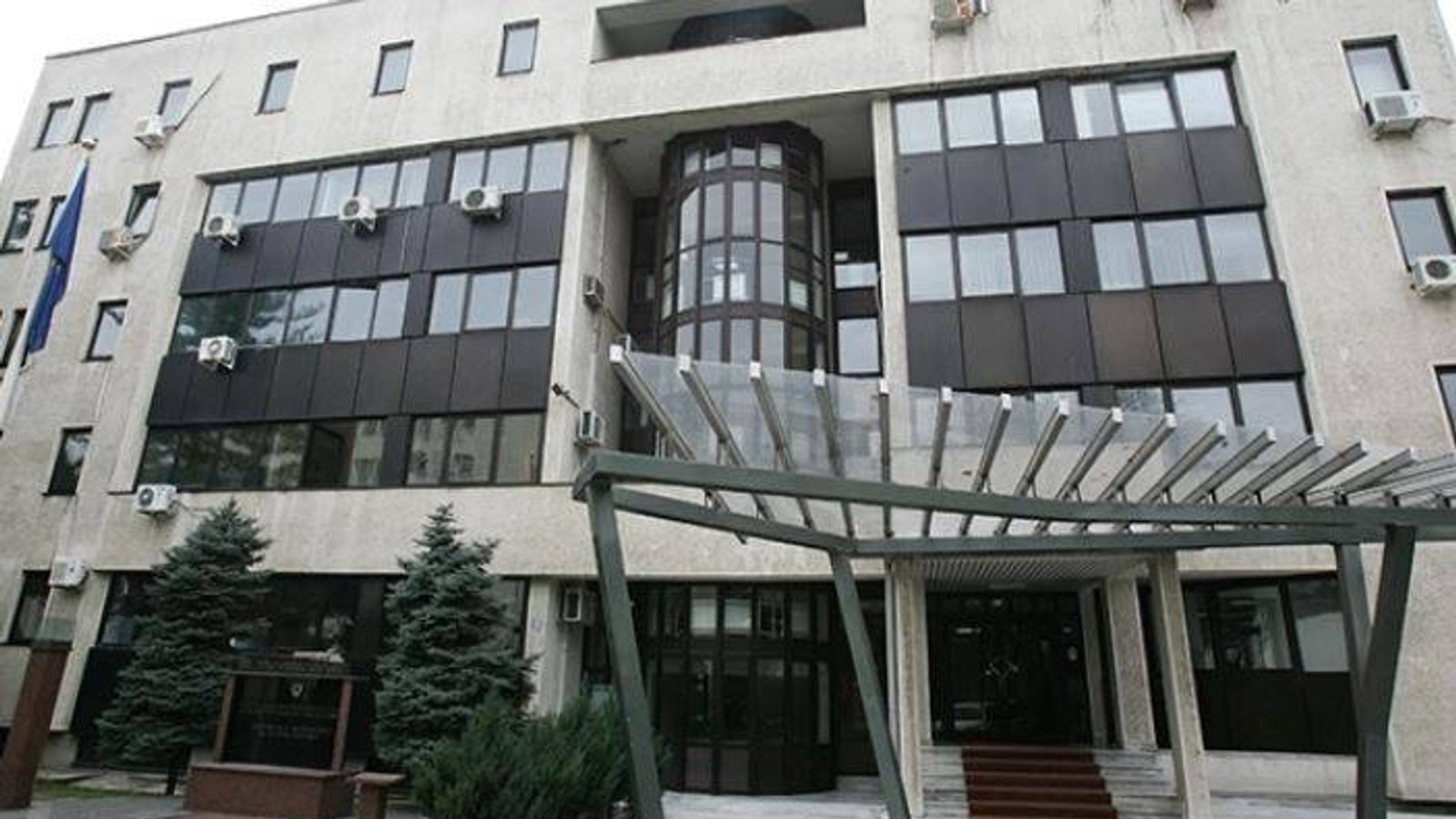 Видео од свадба на Фејсбук каде се пука — МВР: Работиме на идентификација на лицата