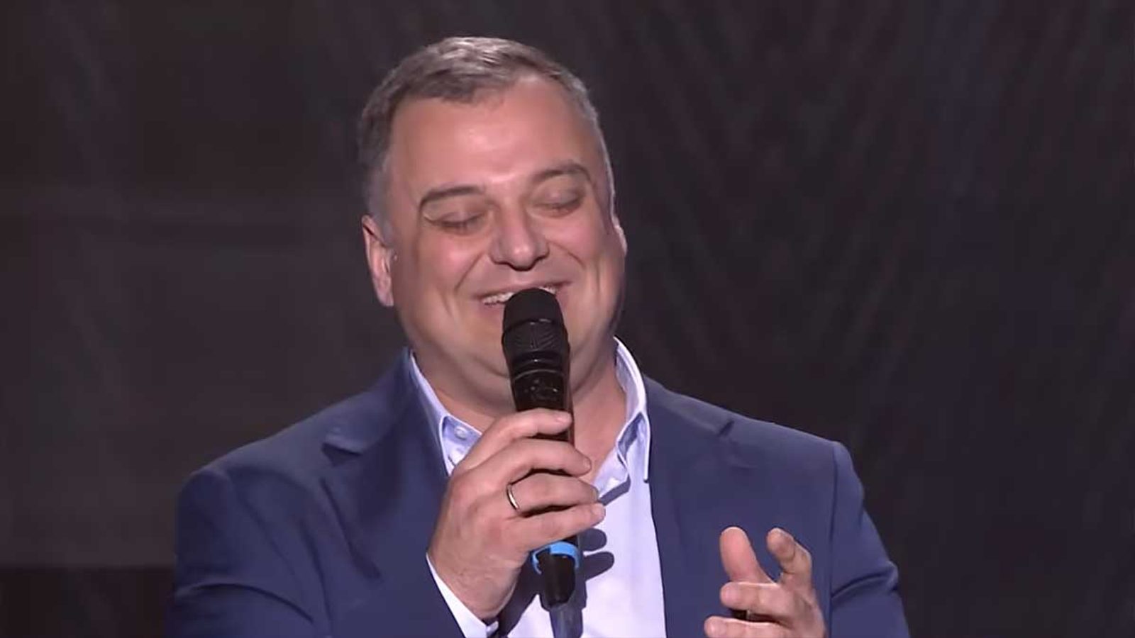 Виктор Димитриевски го „запали" Златибор — ноќ полна хитови и емотивен дует