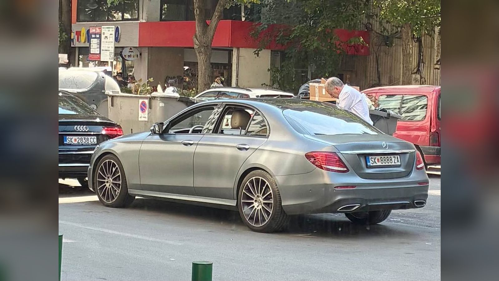 VMRO-DPMNE accuses Andrej Zhernovski of driving cousin’s Mercedes and parking improperly