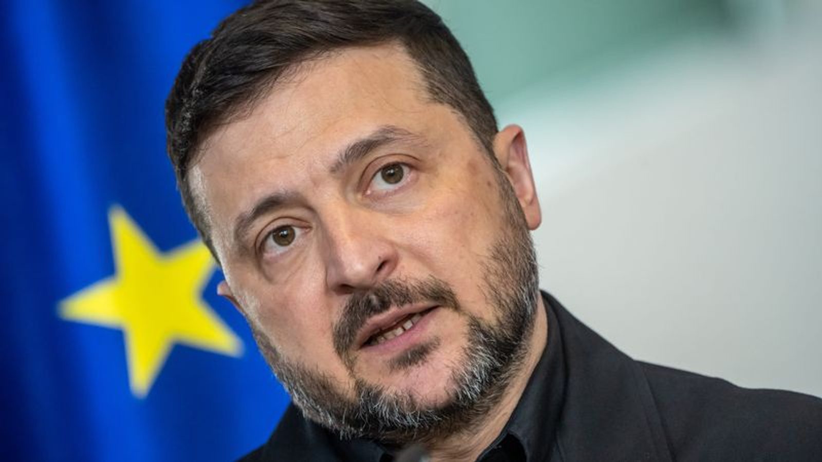 Зеленски нареди специјални операции против руската воена индустрија